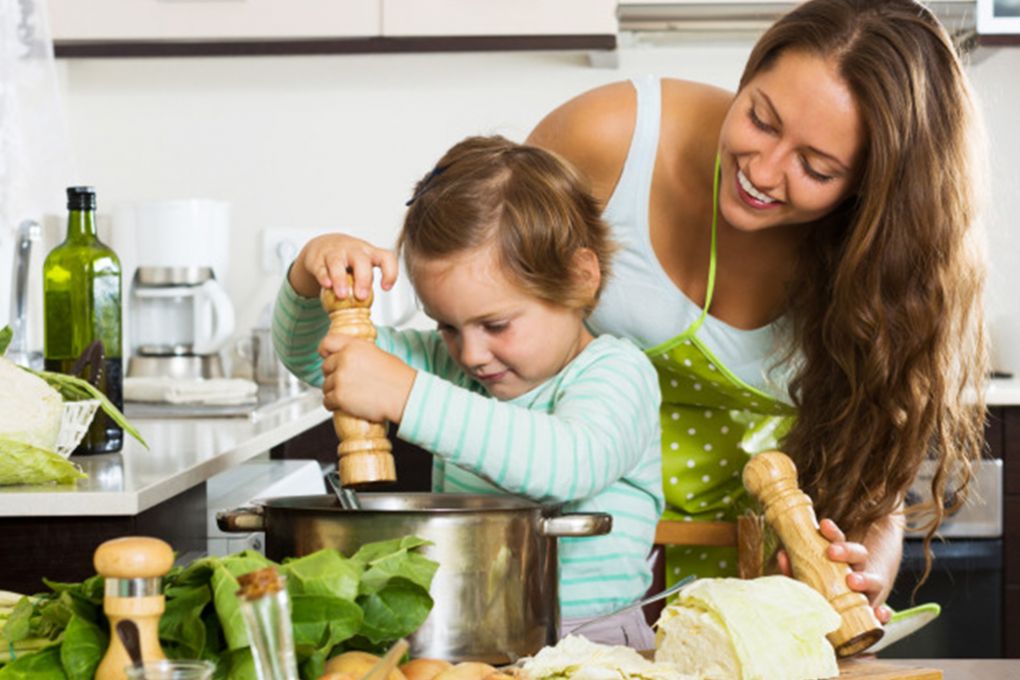 Çocuklarımıza Yemek Yapmayı Nasıl Sevdirebiliriz?
