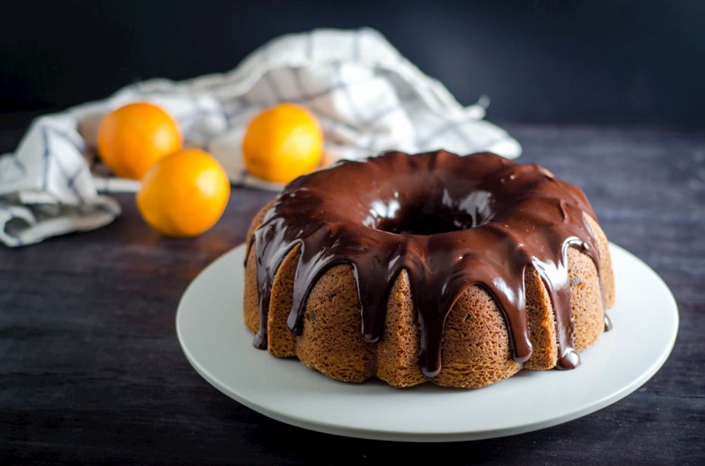 Çikolata Soslu Limonlu Kek
