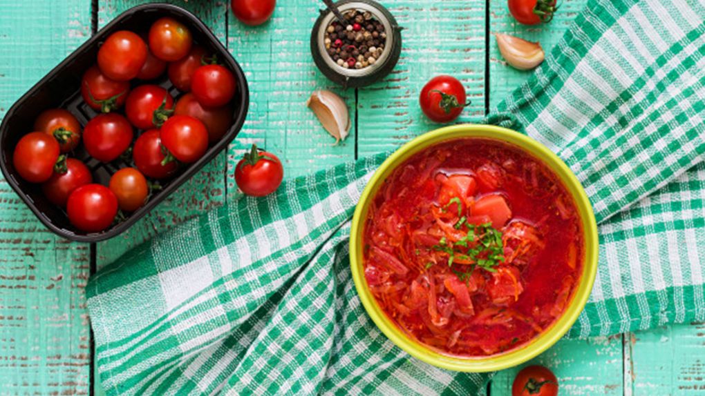 Domatesli Şehriye Çorbası