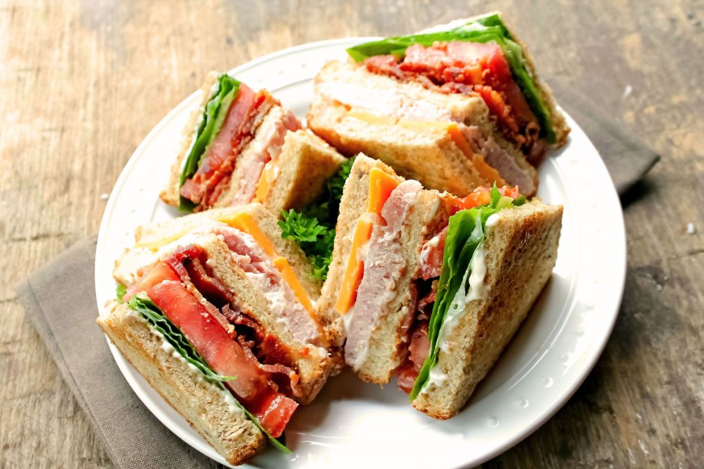 Doyurucu Sandviç: Club Sandwich