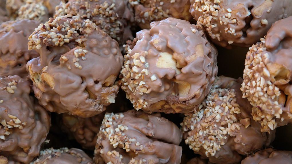 En Pratik Davet Yemeği: Çikolata Topları