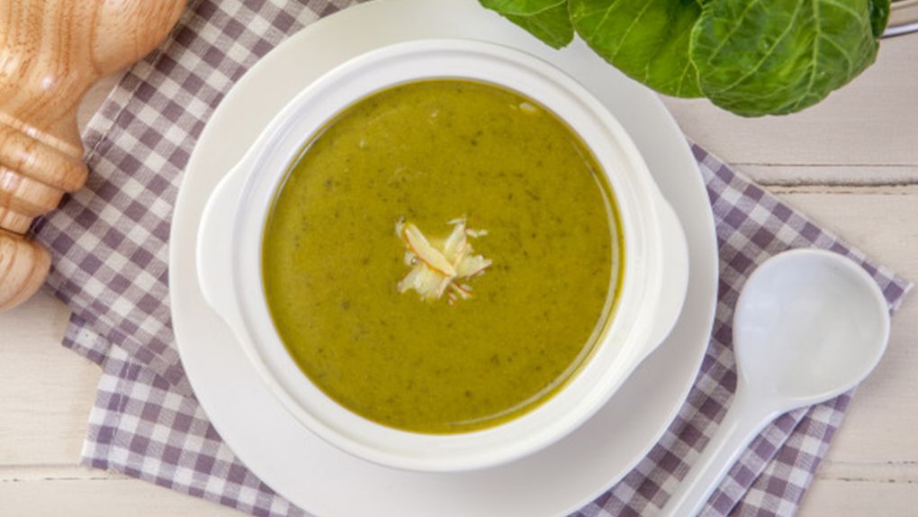 Grip Savar: Kremalı Ispanak Çorbası
