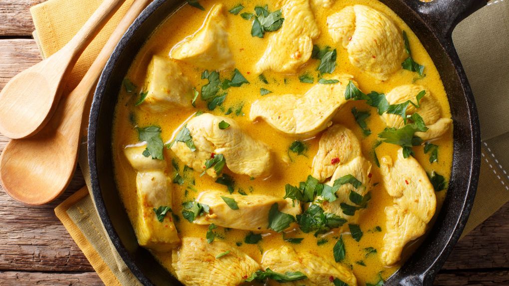 İkinci Bir Tabak: Köri Soslu Tavuk