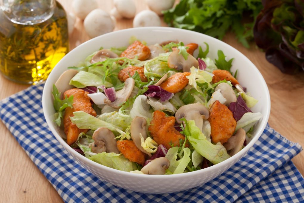 Tavuklu Salata