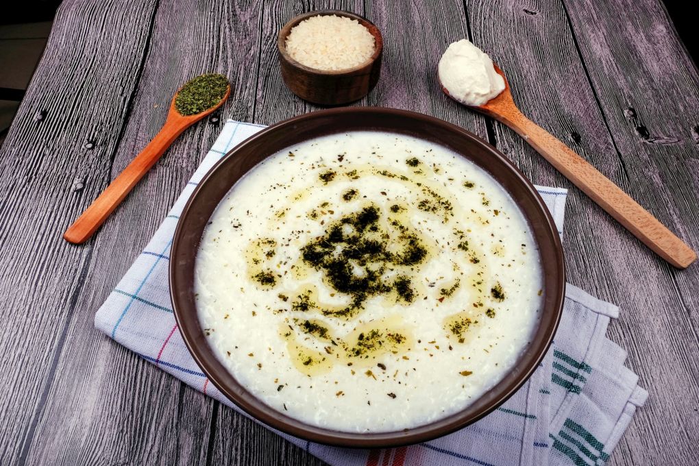 Yoğurtlu Patates Yemeği